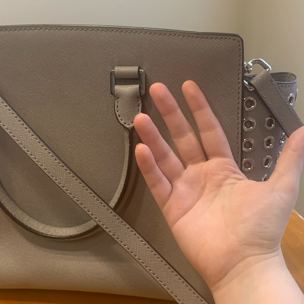 Michael Kors Grey Shoulderbag - Picture 5 of 6